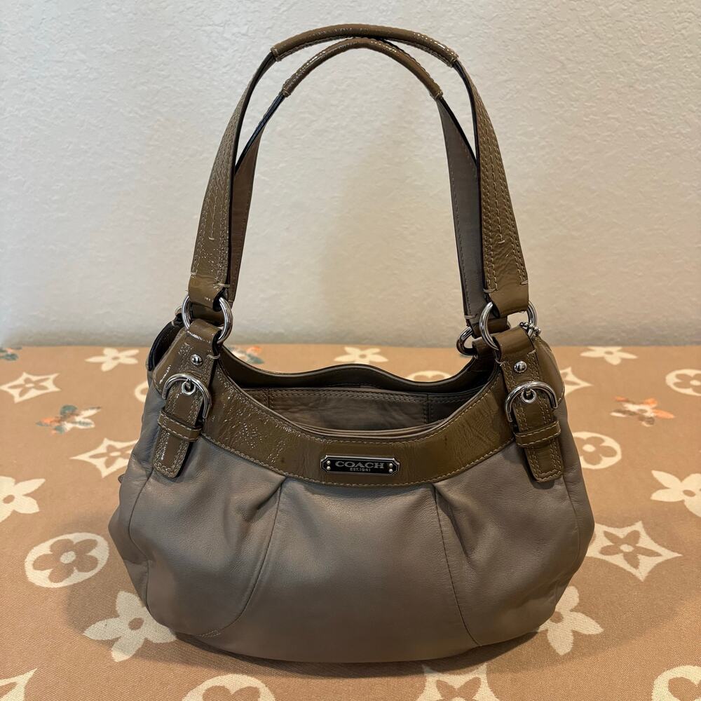 AUTHENTIC COACH SOHO HOBO 3 Compartment Shoulder Bag Taupe N H1293F19453